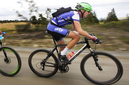 Åsmund Løvik lå an til Birkenseier i 2014. I år er han tilbake, og det samme er fjorårsvinneren Frederik Wilmann. Foto: Kristoffer Kippernes