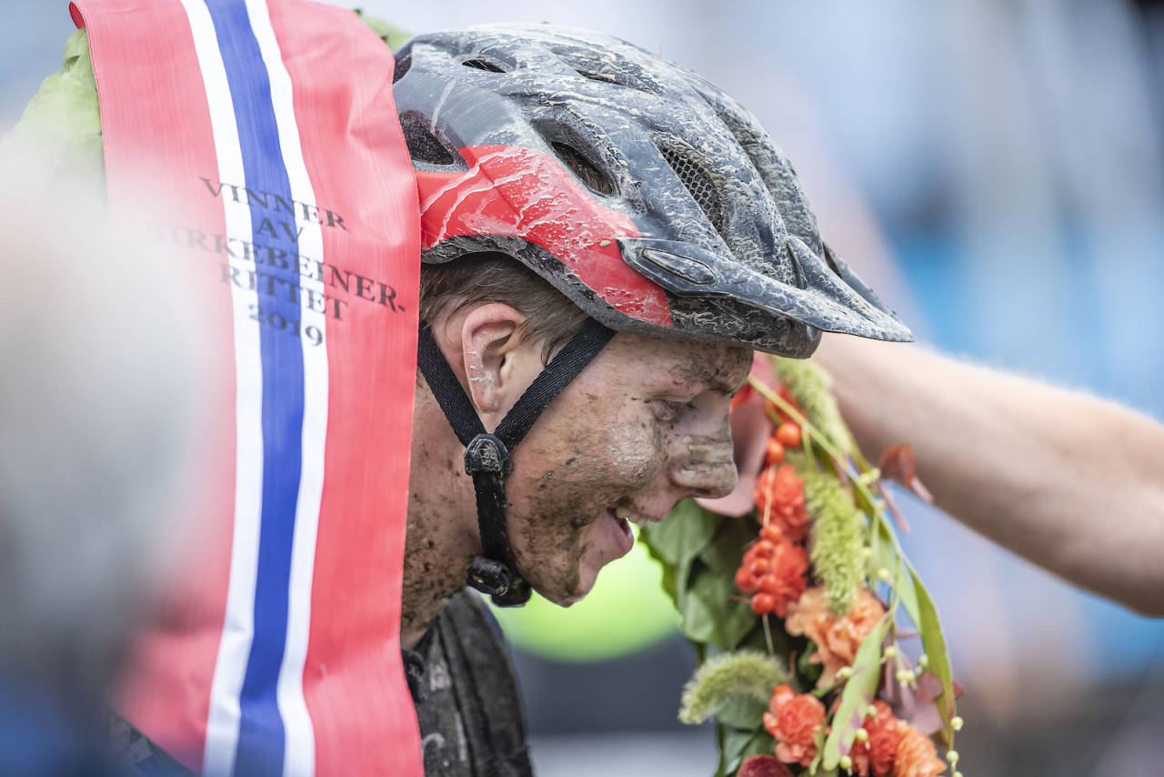 Bekransning for Eskil Evensen-Lie. Foto: Pål Westgaard