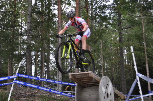 Ole Sigurd Rekdahl under Norgescupfinalen i Halden i år. Der avsluttes Norgescupen i rundbane også neste år, etter samme oppsett med rundbane og sprint, begge med UCI-status. Foto: Vegard Utne