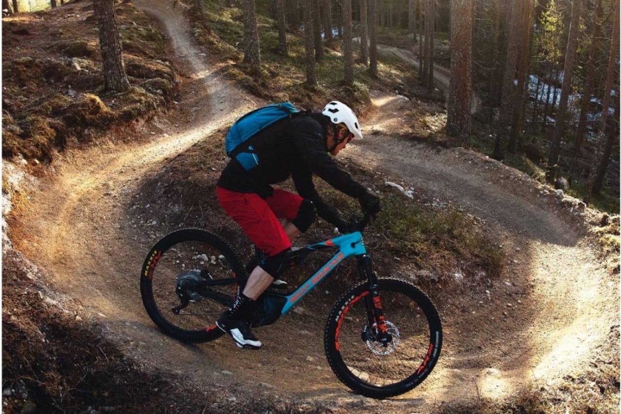 Elsykling på sti - Skal/skal ikke? Kjør debatt! Foto: Kristoffer Kippernes