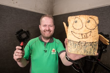 KOST OG SVAMP: Ta godt vare på sykkelen din. Da varer den lenger.