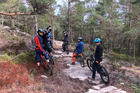 Til helga arrangeres Camp Kjerringåsen for andre gang, i år med nytt lavterskel enduroritt på programmet på søndag. Foto: Petter Wilhelmsen