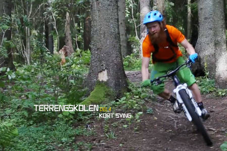 LEN DEG INN: La alle lemmene dine få bli med på moroa. Hele kroppen skal med i svingen.