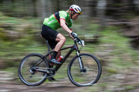 FORSPRANGET LIGGER I TEKNIKKEN: Det er utrolig mye tid å spare på god teknikk. Øyvind Aas gir deg fire tips på rappen. Foto: Christian Nerdrum