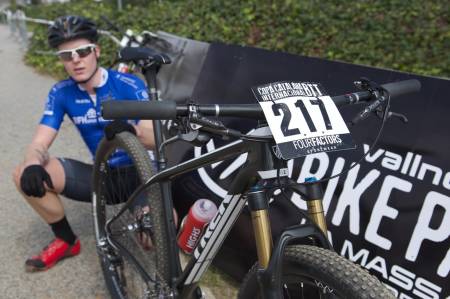 DEBUTANT: Henrik Hollingsæter Kippernes hadde hatt færre enn 5 turer på den nye sykkelen da den ble med på ritt i Barcelona. Alle foto: Øyvind Aas